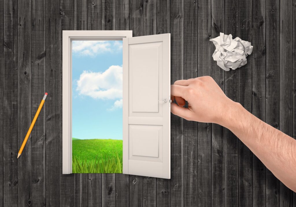 Advertising on the internet opens the door to new business.